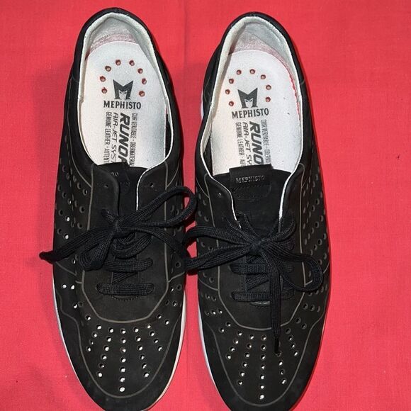 MEPHISTO YLIANE black nubuck sneakers. Size 9.5. Gently worn - Picture 6 of 8